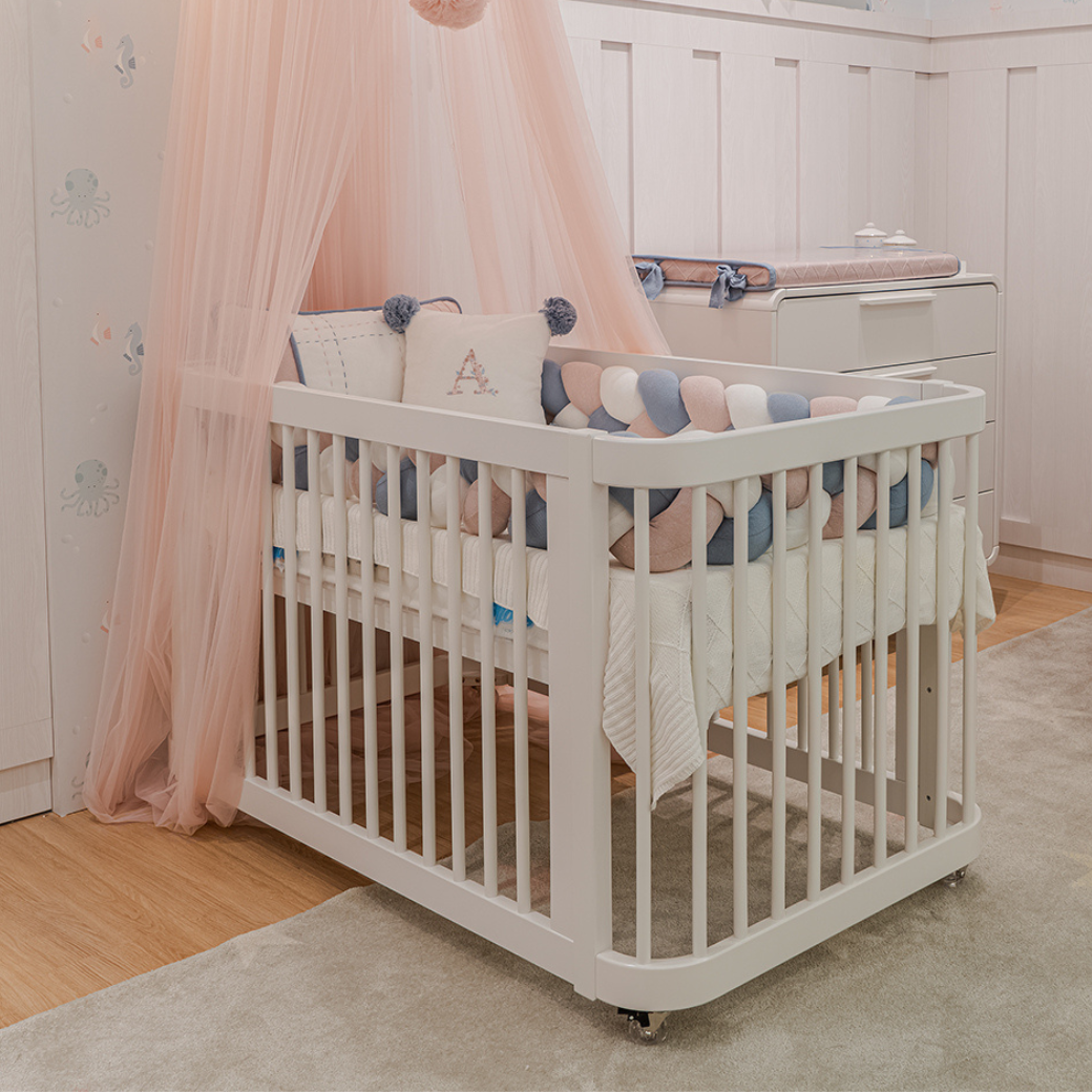 Berço branco infantil Quater
