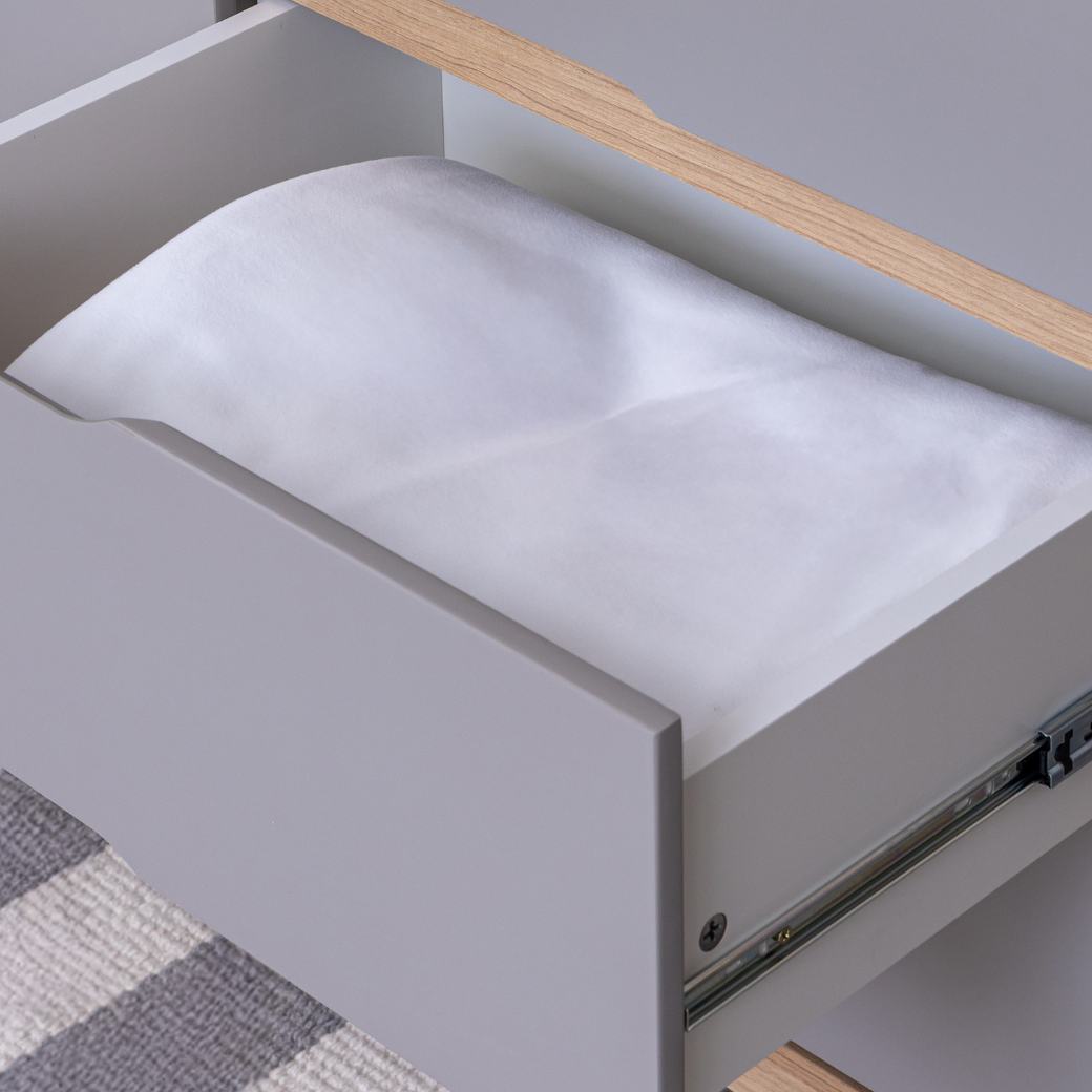 Guarda Roupa Infantil Tomi 4 Portas em MDF Cinza Fosco com Carvalho Malva – Design Minimalista