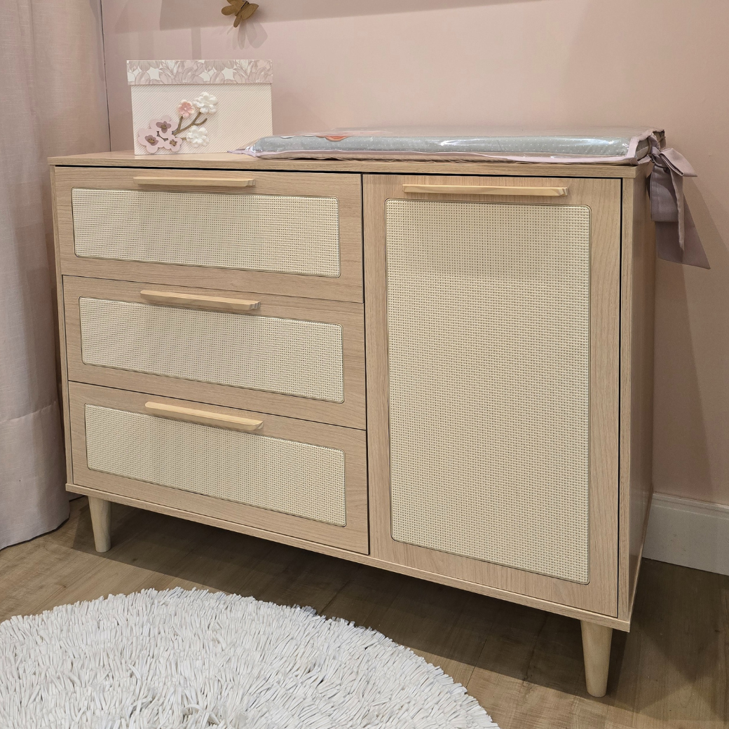 Cômoda de MDF com Detalhes em Rattan e Madeira – Linha Premium Paglia Pro