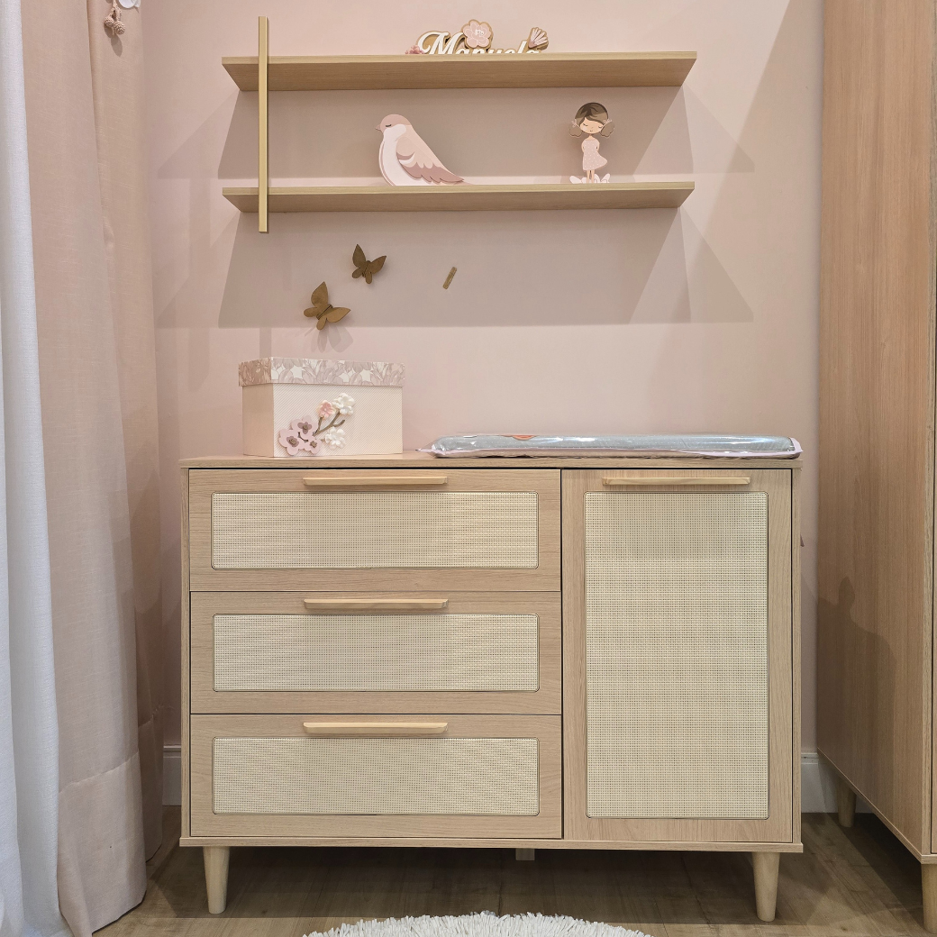 Cômoda de MDF com Detalhes em Rattan e Madeira – Linha Premium Paglia Pro