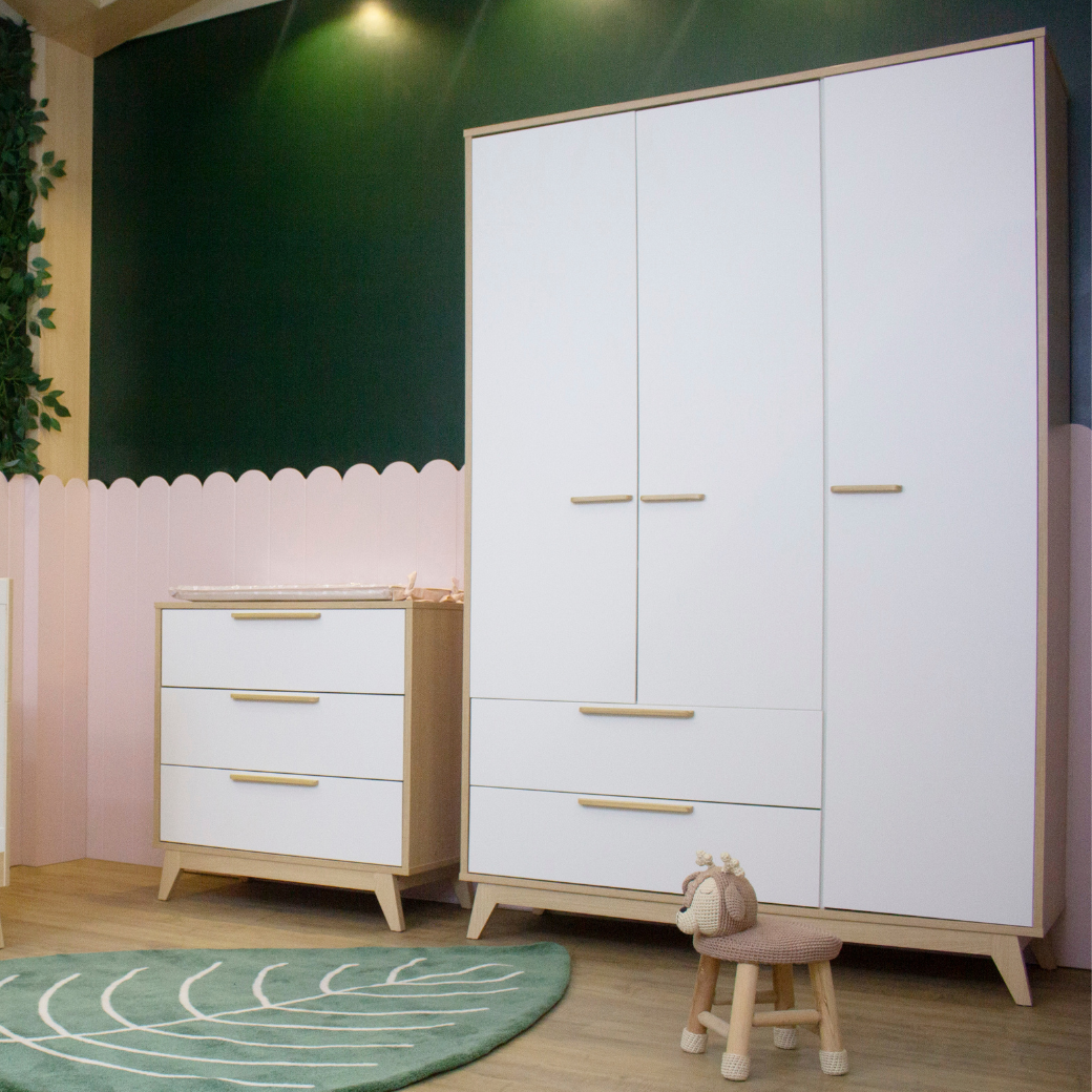 Guarda Roupa Infantil Petit Branco com Carvalho