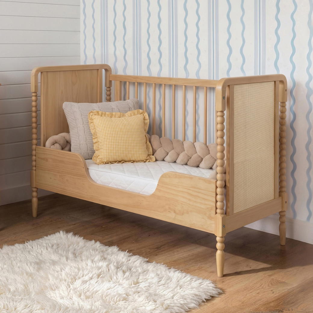 Berço em Madeira Maciça com Rattan na cor Natural 2 em 1 | Linha Solene