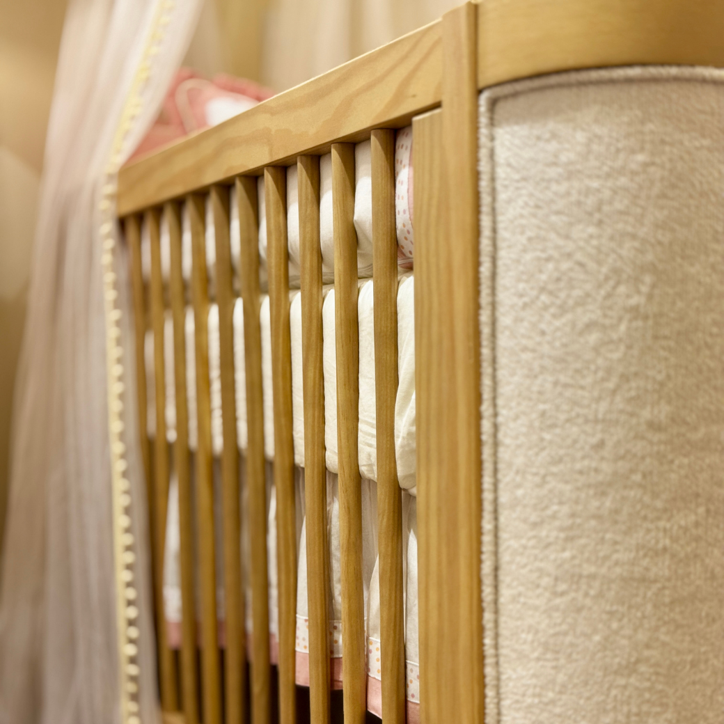 Detalhe do Berço Premium escolhido pelo @Mcguime para seu bebê.