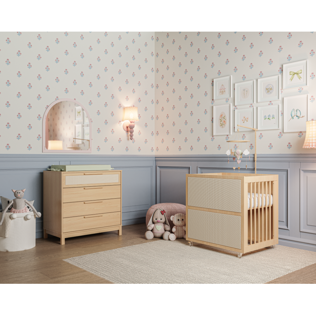 Berço Evolutivo e Cômoda 4 gavetas com Palinha Linha Indy