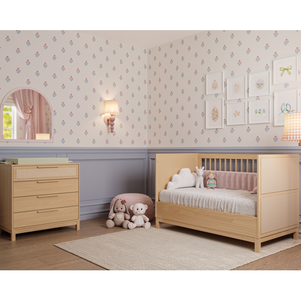 Berço Evolutivo e Cômoda 4 gavetas com Palinha Linha Indy