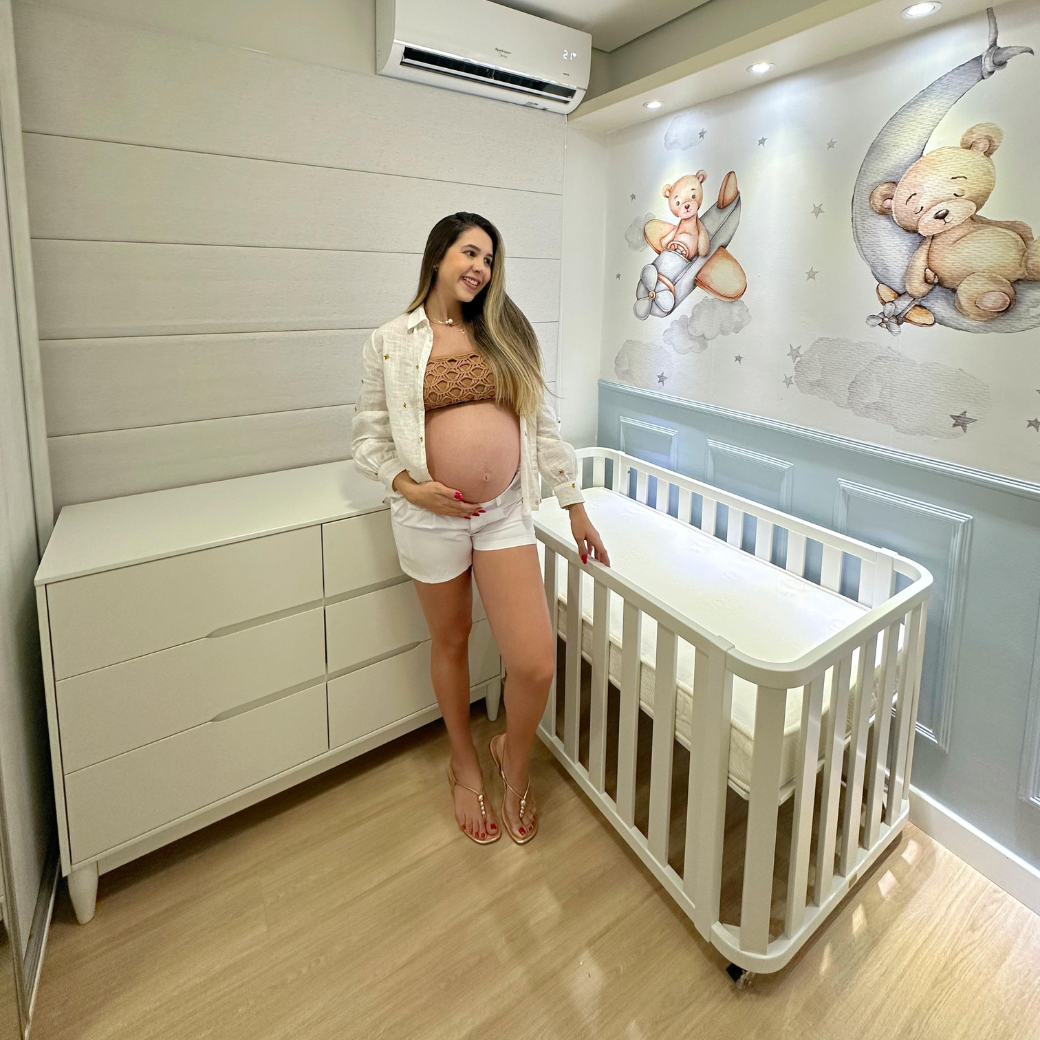 Berço Evolutivo 3 em 1 Loop e Cômoda Branca 6 Gavetas Tomi