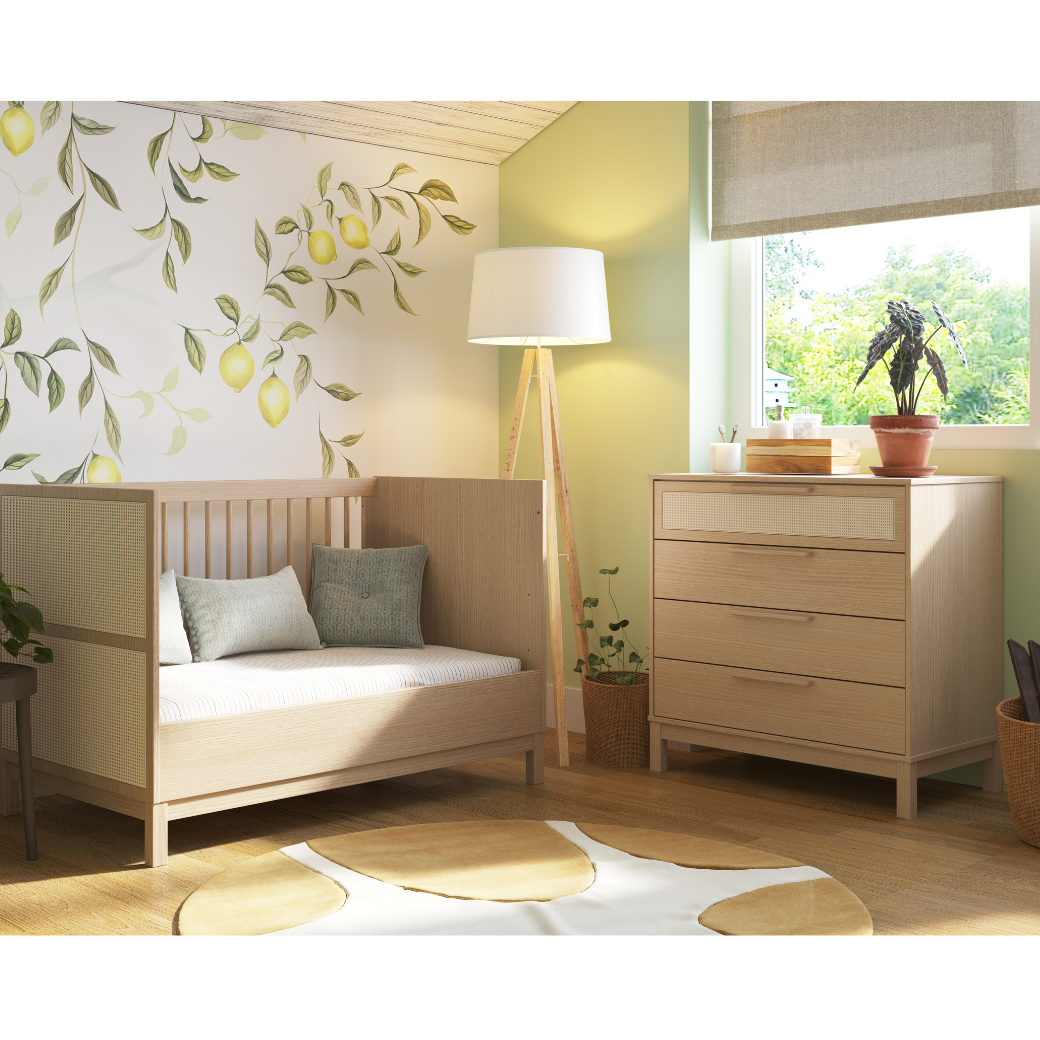 Berço Evolutivo e Cômoda 4 gavetas com Palinha Linha Indy