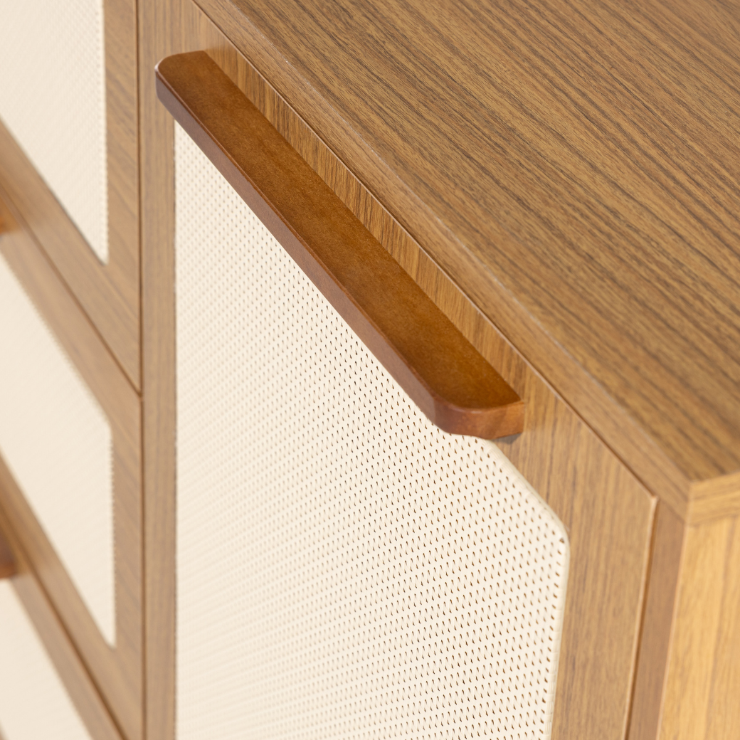 Cômoda Paglia com Porta e prateleira interna Nogueira