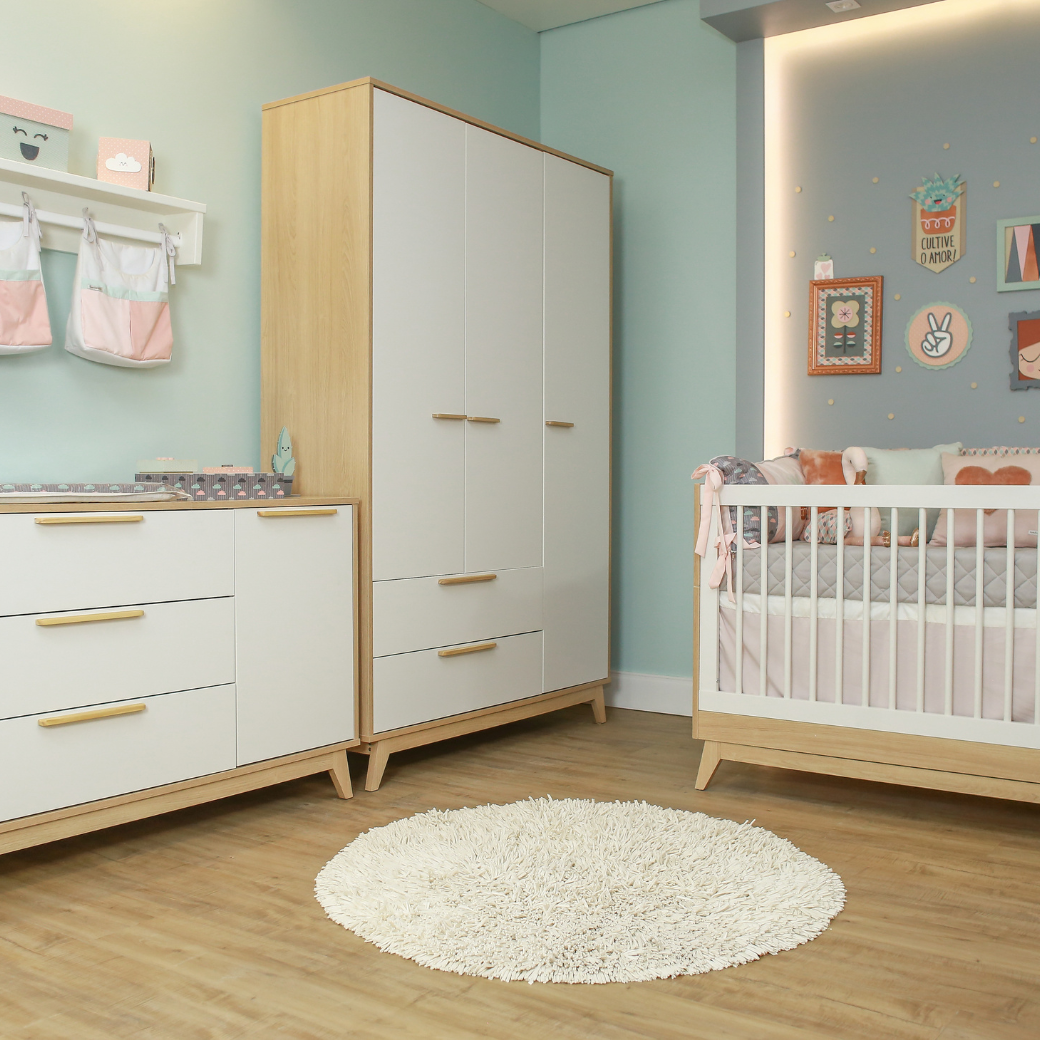 Berço Americano + Cômoda com porta + Guarda-Roupa Infantil Petit Branco com Carvalho