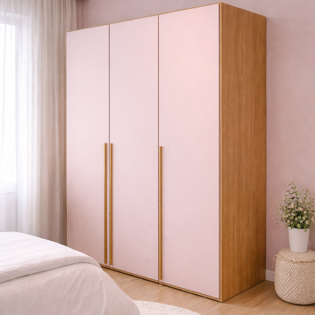 O roupeiro Join, tem a combinação perfeita entre Rosa e Carvalho Malva para um ambiente leve e encantador.