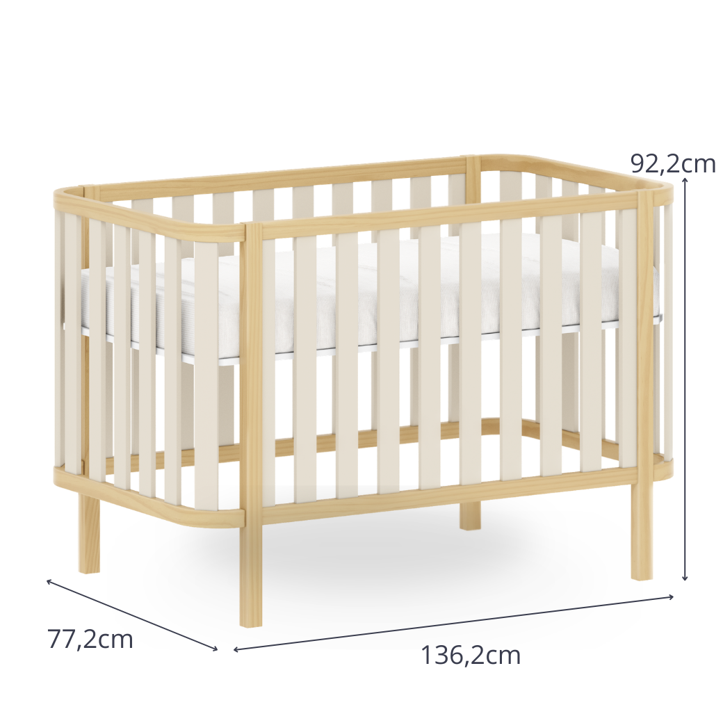 Berço Madeira Maciça com 92cm de altura.