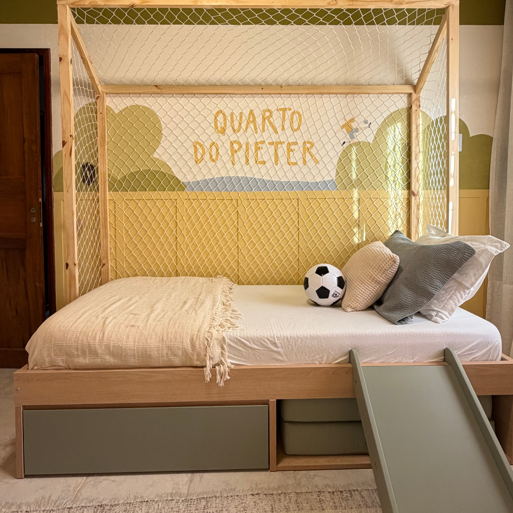 Inspire-se no quarto do Pieter por @jhennykeller e descubra móveis infantis Quater com design premium, qualidade certificada e soluções funcionais para o dia a dia.