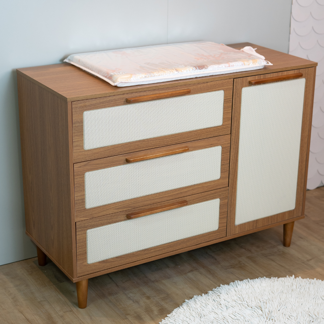 Cômoda Paglia com Porta e prateleira interna Nogueira