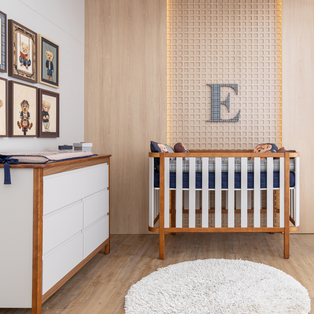 Conjunto Berço e Cômoda Areia com Nogueira | Linha Softy