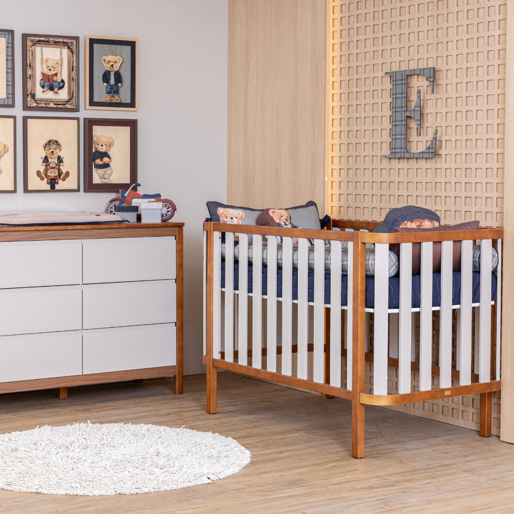 Conjunto Berço e Cômoda Areia com Nogueira | Linha Softy