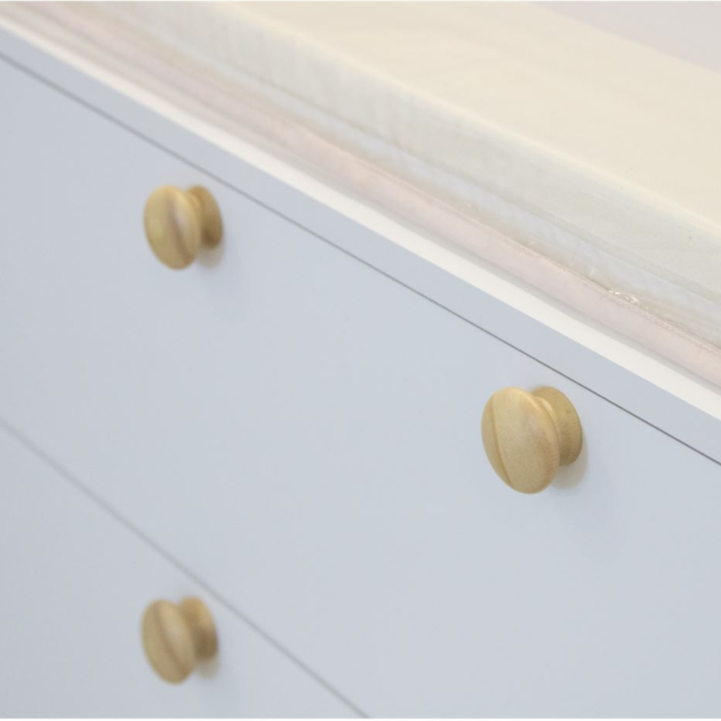 Cômoda para Quarto de bebê Retrô 3 gavetas Puxador Redondo